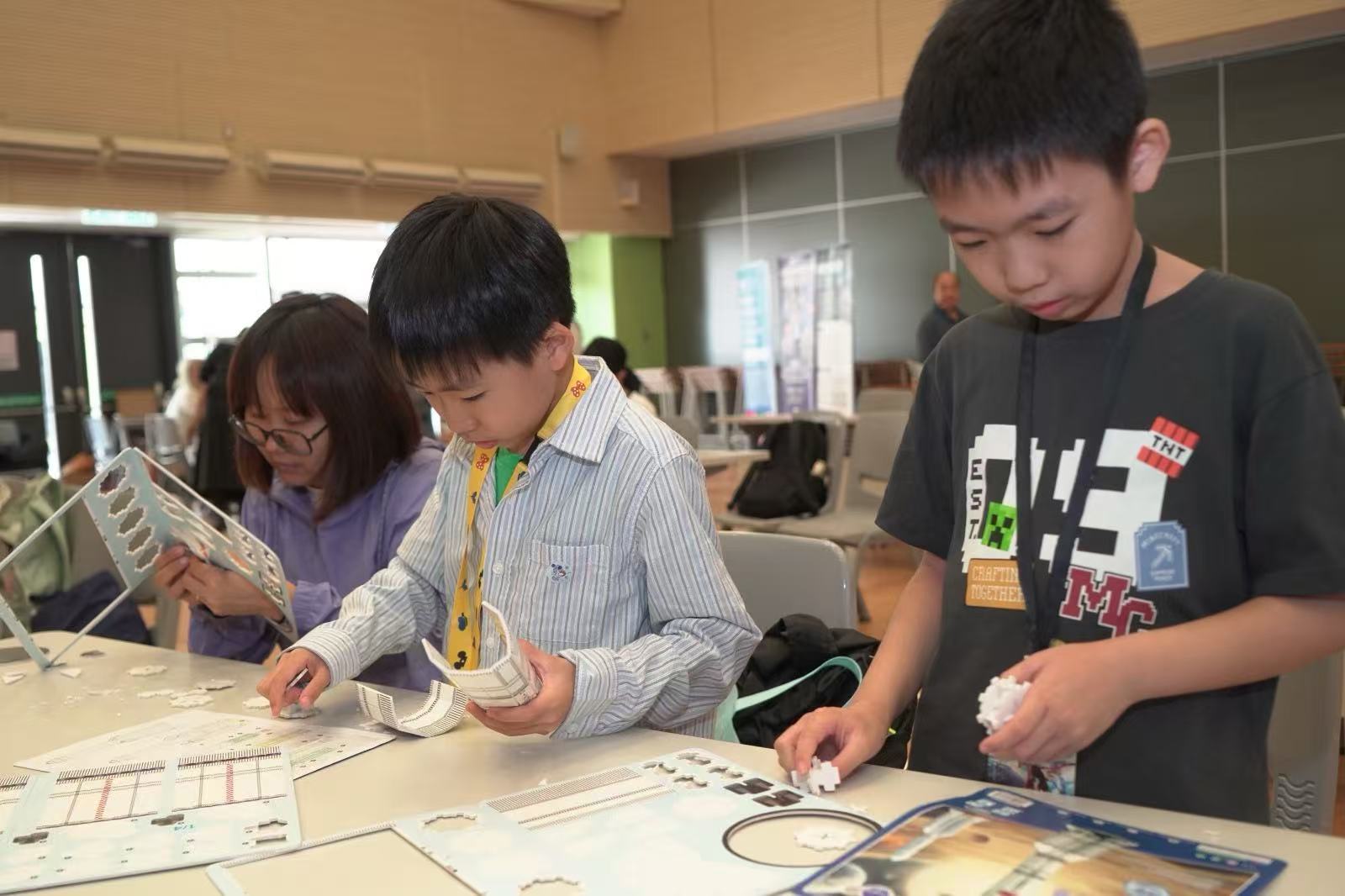 南區AI航天科普活動揭開全港十八區青少年創客大賽序幕
